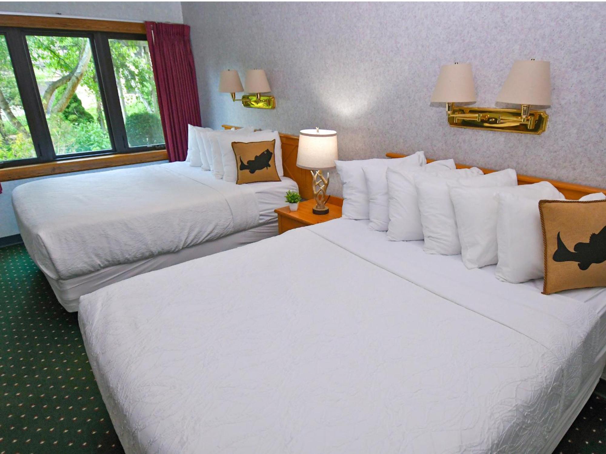 Potawatomi Inn & Cabins แองโกลา ภายนอก รูปภาพ