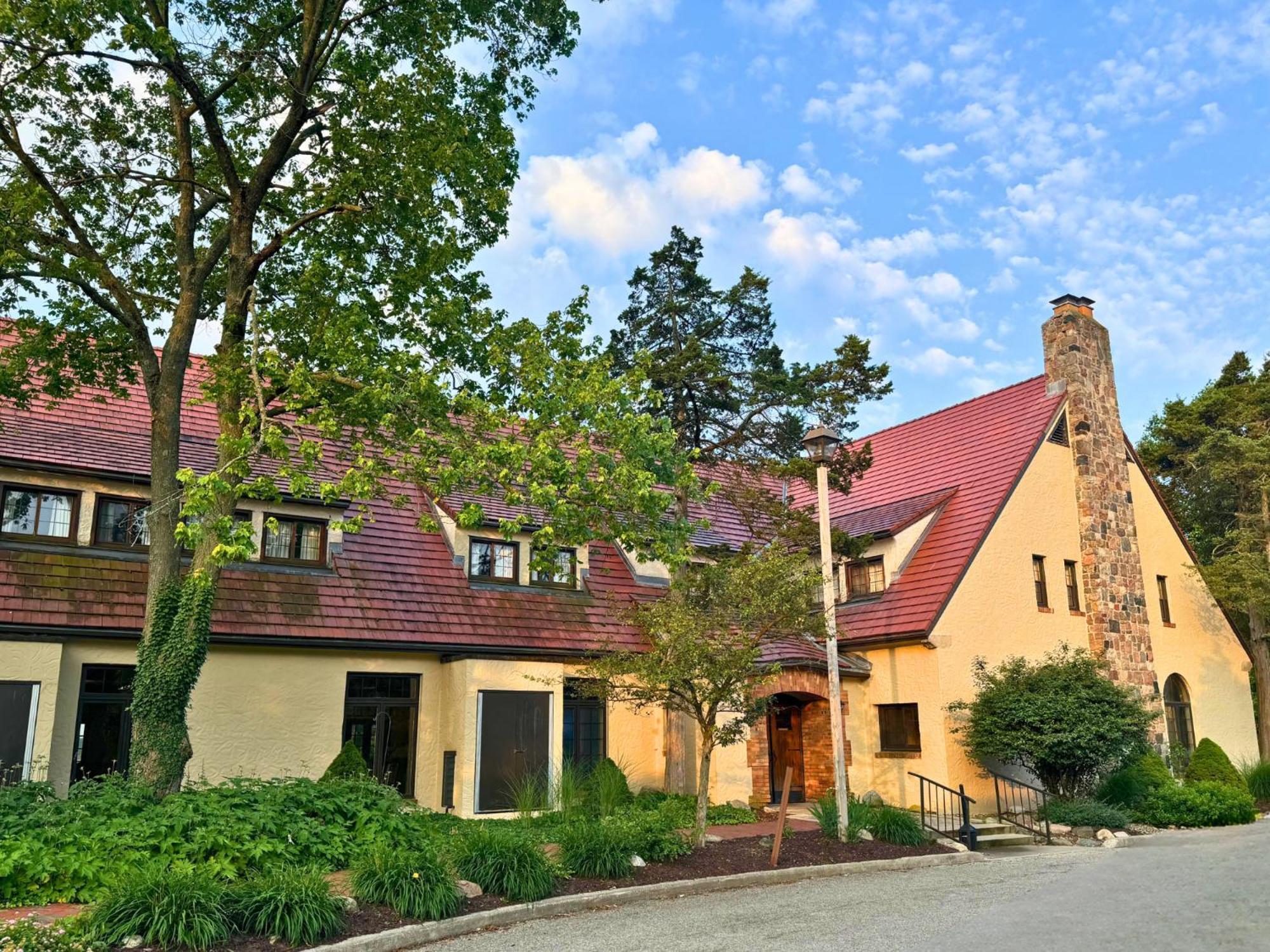 Potawatomi Inn & Cabins แองโกลา ภายนอก รูปภาพ