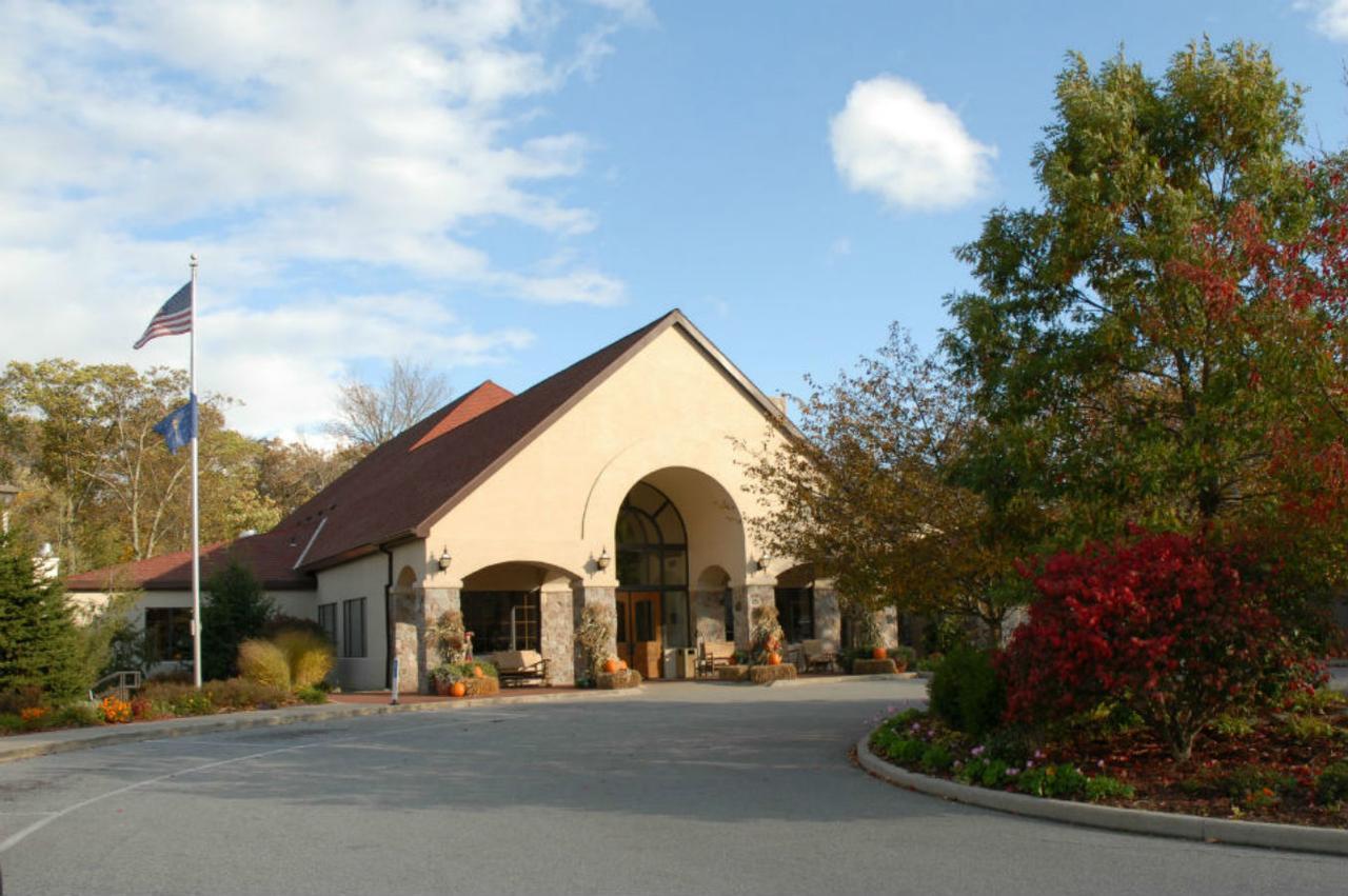 Potawatomi Inn & Cabins แองโกลา ภายนอก รูปภาพ